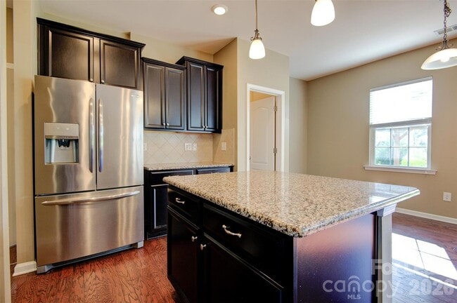 Photo - 16125 Hammersmith Farm Dr