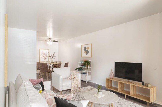 Photo - Lincoln Park Apartments and Townhomes