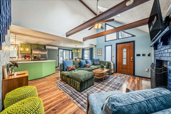 Photo - 157 Seminole Trail Unit SI ID1461433P