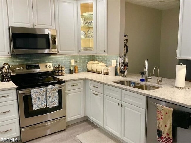 Photo - 3708 SE 12th Ave Unit 201B