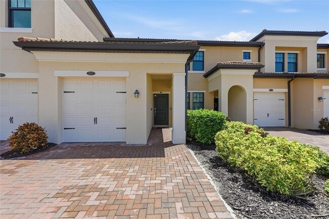 Photo - 10047 Crooked Crk Dr