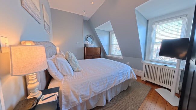 Photo - 133 Walnut St Unit SI FL3-ID1586658P