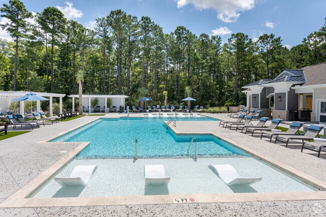 Building Photo - Palisades at Lewis Creek