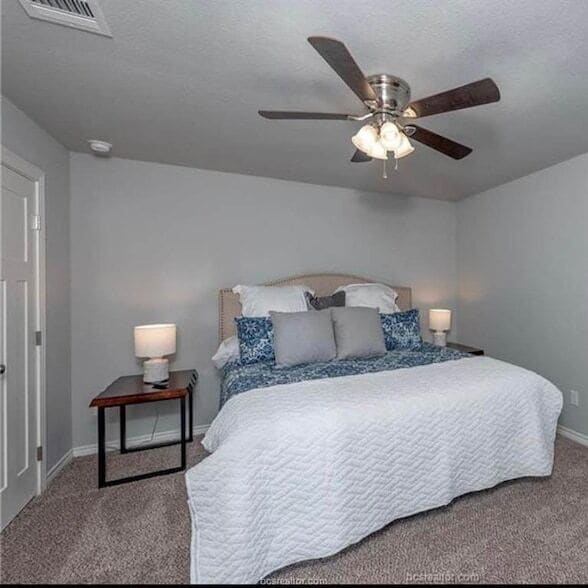 Photo - 3635 Kenyon Dr