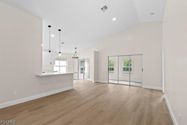 Photo - 3358 Sabal Springs Blvd
