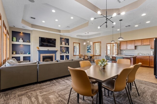 Building Photo - Whispering Woods