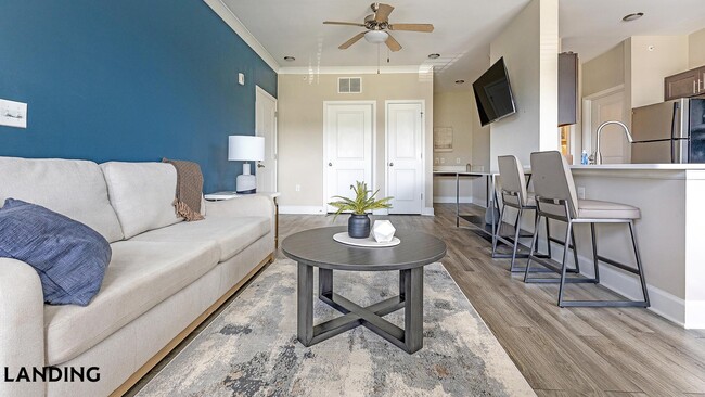Photo - 195 N Creek Dr Unit 11304