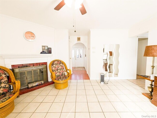 Photo - 806 Oliver Ave