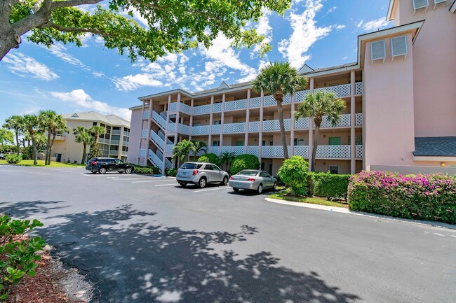 Photo - 353 S US Hwy 1 Unit F407