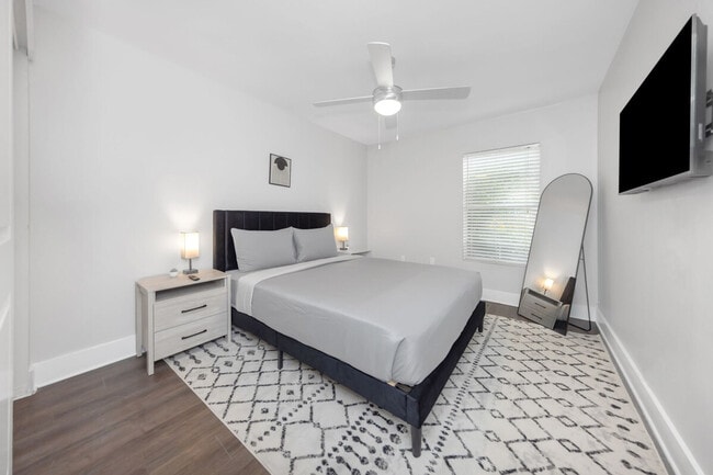 Photo - 4403 W Cleveland St Unit ID1365973P