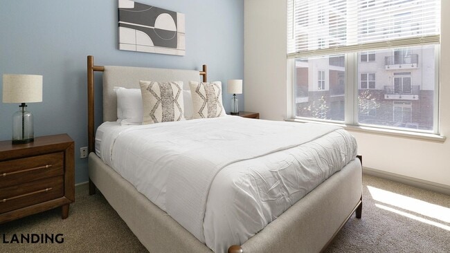 Photo - 1711 Caroline St Unit 338
