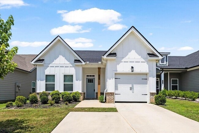 Building Photo - 2093 Firelight Wy