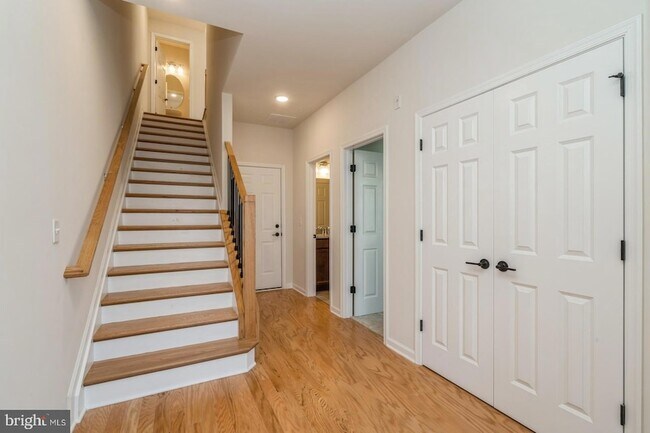 Photo - 103 Vaughn Dr Ext