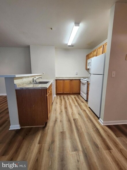 Photo - 10 Greystone Ct Unit F