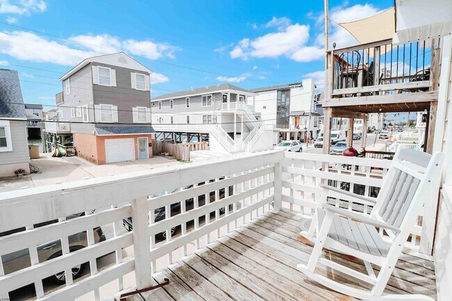 Photo - 129 N Derby Ave