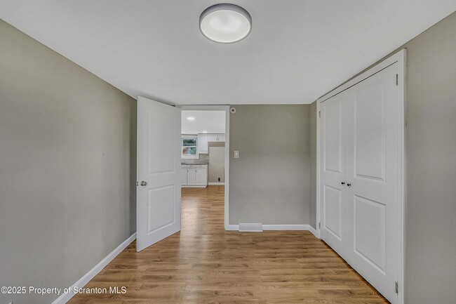 Photo - 664 Laurel Dr Unit Rear