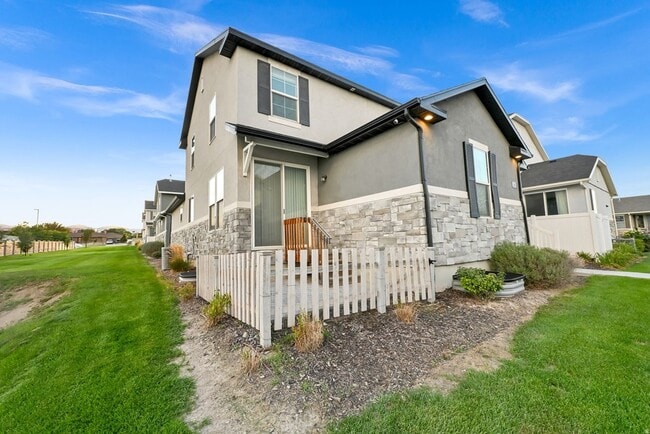 Photo - 2147 Kimber Ln