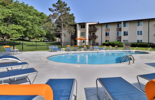 Photo - West Grove on the Lake