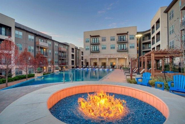 Photo - Henley at the RIM