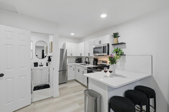 Photo - 2336 Minnie St Unit SI ID1514809P
