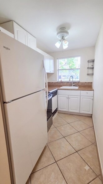 Photo - 2400 NE 10th St Unit 108
