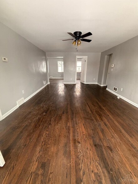 Photo - 5401 Newfield Ave