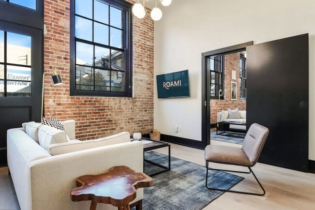 Photo - 1148 S Peters St Unit ID1268746P