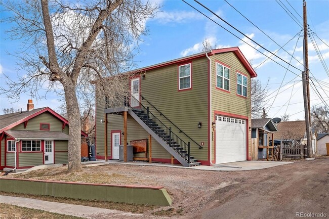 Building Photo - 444 N Spruce St Unit B