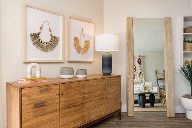 Photo - The Joshua Apartments