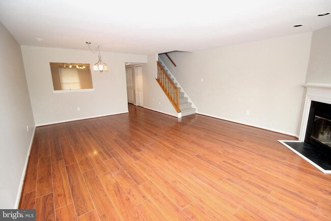 Photo - 29 Van Horn Pl