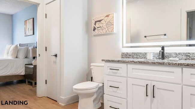 Photo - 49 Boulevard SE Unit F-650