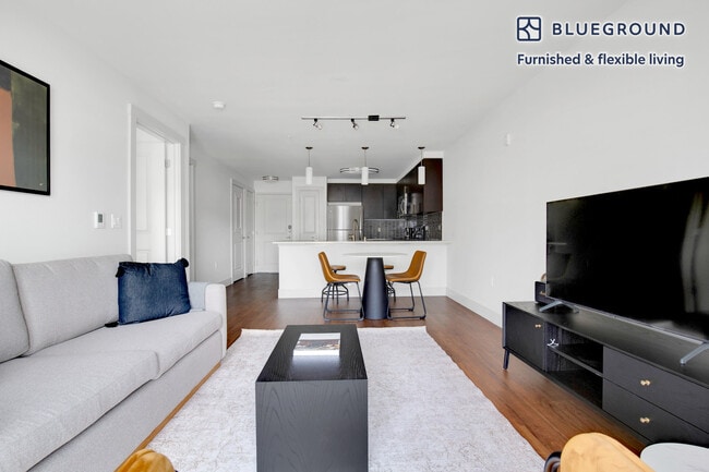 Photo - 10555 Main St Unit FL4-ID294