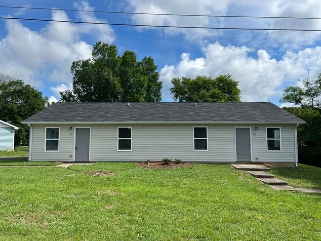 Building Photo - 190 Cedar Grove Rd Unit B
