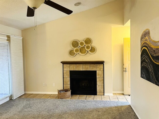 Photo - 1304 Harwell Dr Unit 4821