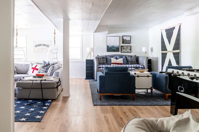 Photo - 38 Swanage Dr Unit ID1312102P