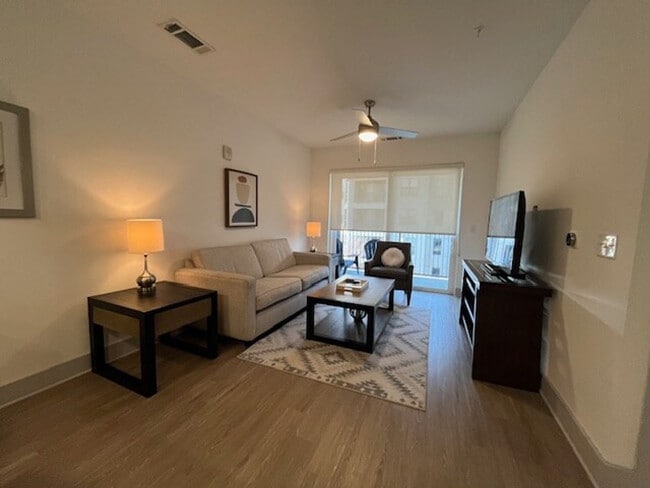 Building Photo - 112 Krog St NE Unit SI ID1344754P