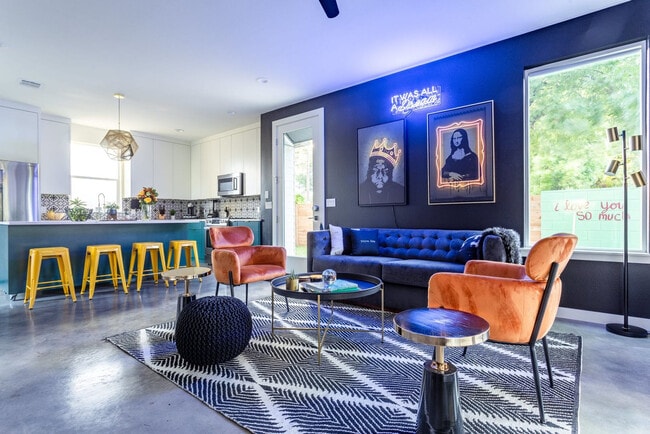 Building Photo - 52 Waller St Unit ID1244651P