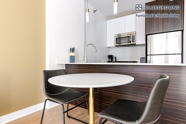 Photo - 201 N Garland Ct Unit SI FL21-ID1324