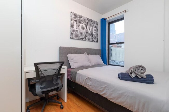 Photo - 331 E 92nd St Unit SI ID1058692P