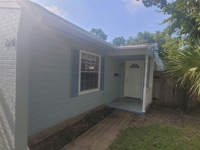Photo - 114 Dolphin Ave