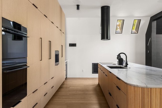 Photo - 575 Early Dr Unit ID1335909P