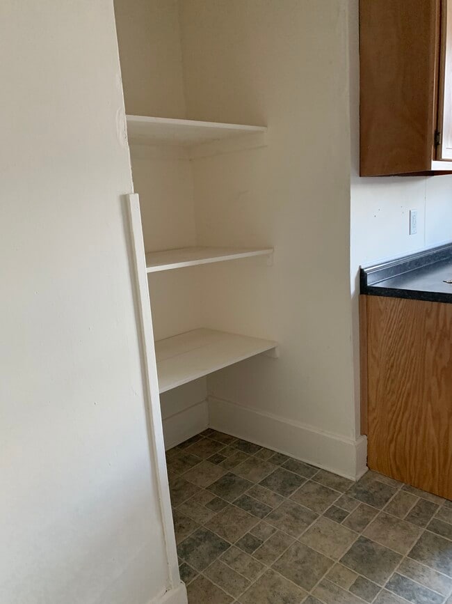 Kitchen storage - WinCor Properties