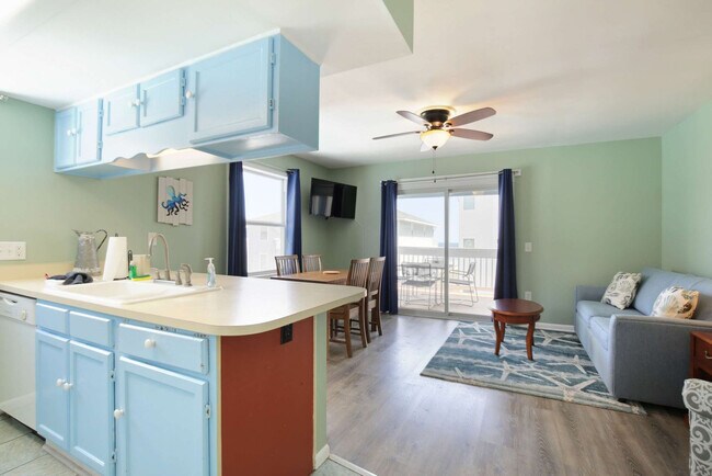 Photo - 608 Carolina Beach Ave S Unit ID1302667P