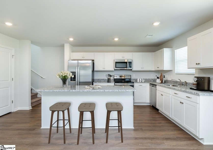 Photo - 1113 Langston Dr