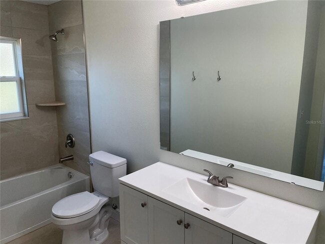 Photo - 110 Dewitt Ct