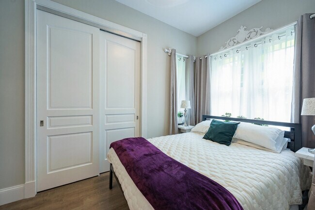 Photo - 1525 Corcoran St NW Unit SI ID1601863P
