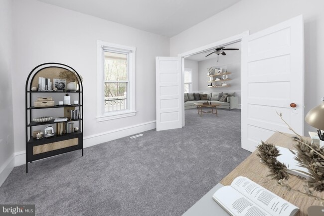 Photo - 21 Grandview Ave