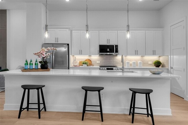 Photo - 13351 Goodland St