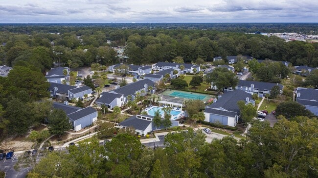 Photo - Dwell at Greenridge Apartments