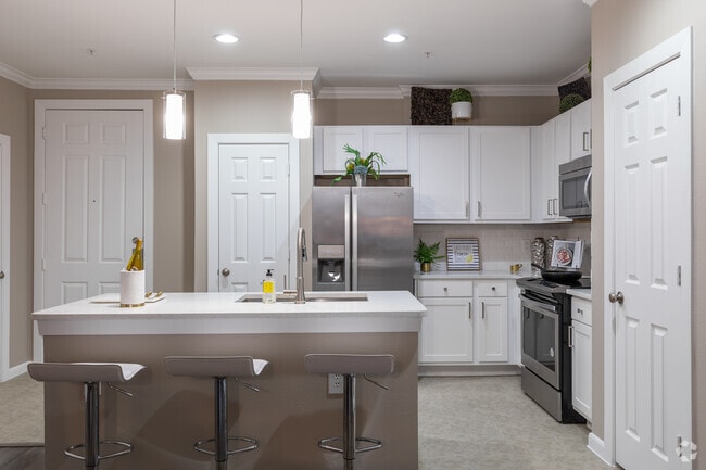 Kitchen - Boardwalk at Town Center